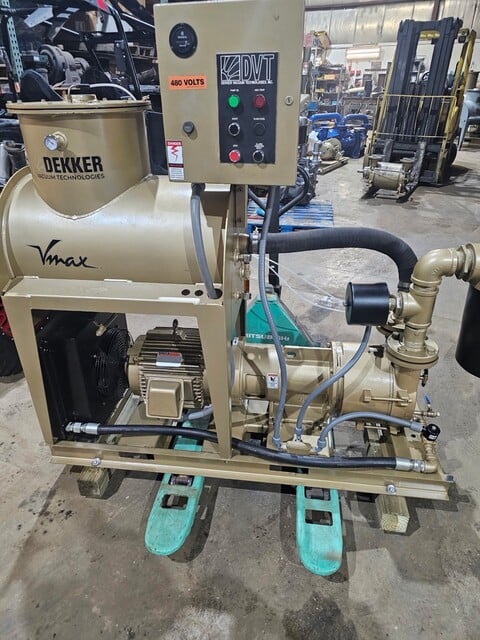 300 CFM, Dekker Vmax #02003, Liquid Ring Vacuum Pump, 20 HP, new