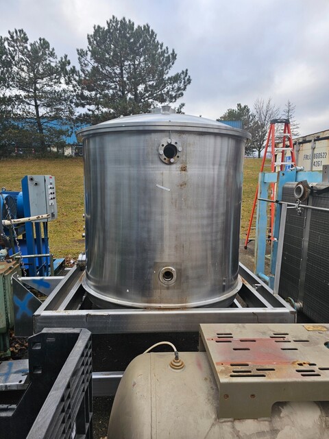 1000 Gallon Vacuum Chamber with intercooler, 316 Stainless Steel, 150 PSI. pressure chamber, 29" HgV