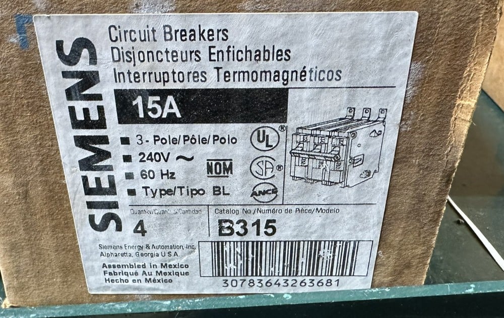 Siemens Energy & Automation, Inc., Fixed-Trip MCCB, 3-Pole, 15A, 240VAC Max., 60 Hz