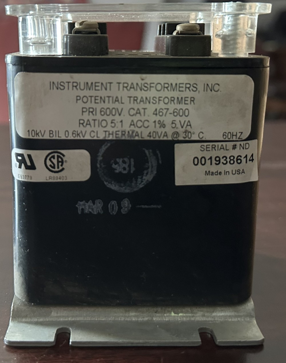 General Electric (Instrument Transformers, Inc.), 1-phase, 600:120V (5:1), 600 NOM. H.Volts, 60 Hz, 5 kVA