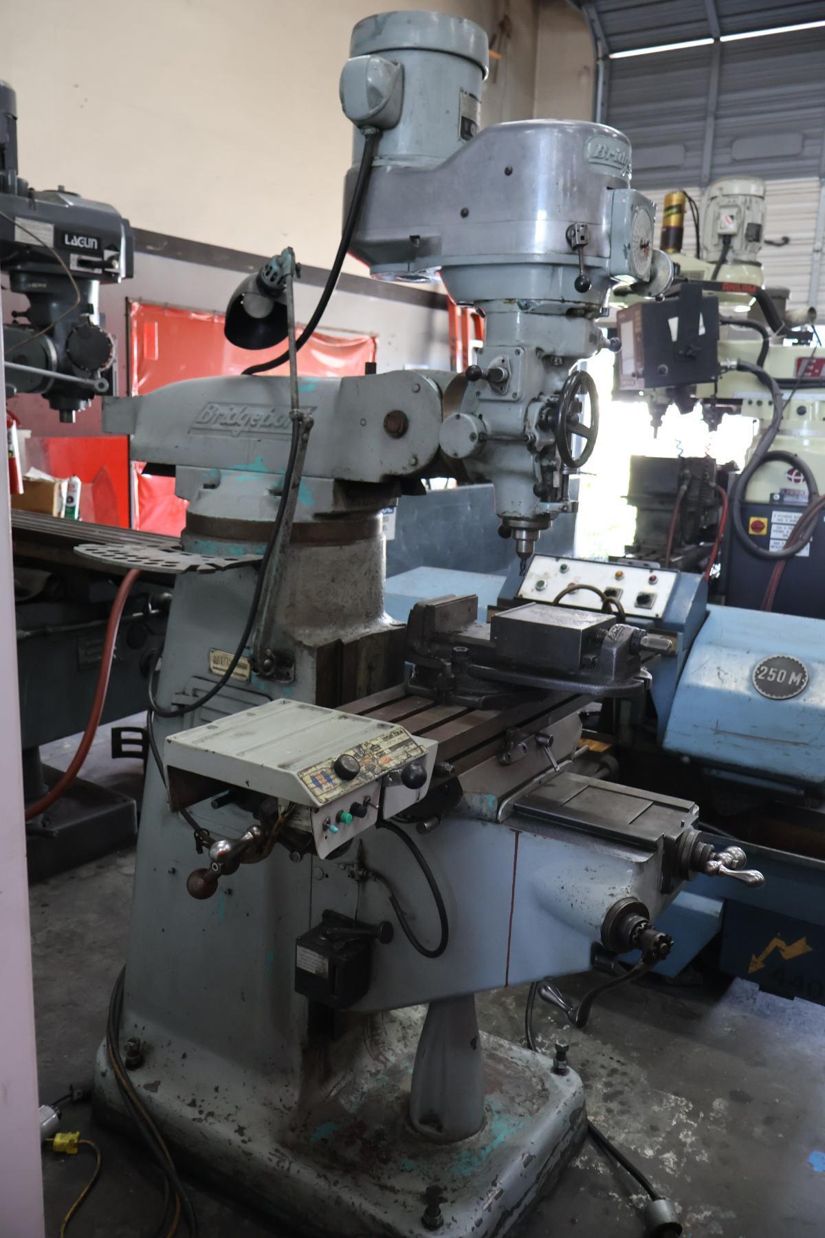 Bridgeport, vertical mill, 40" x9" tbl., 1 -1/2 HP, 32" X, 12" Y, 15" Z, 60-4200 RPM, R-8, 2J head, X-axis