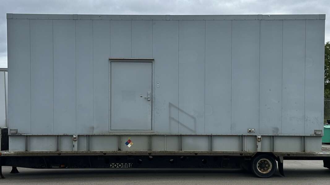 1000 KW Cummins #DQFAD, diesel generator set, 277/480 Volts, 3-phase, 1490 HP, QST30-G5 NR2 engine, EPA Tier