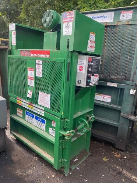 46" x 24" x 30" PTR #460, vertical baler, 30,780 lb. force, 3 HP, 32-3/4" feed height, 500 lb. bale, 2,450