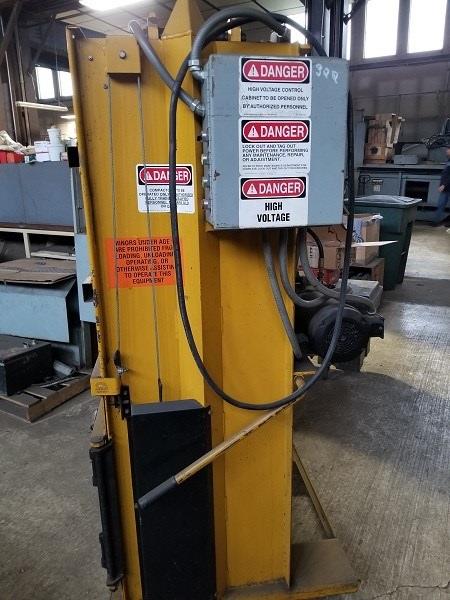 22" x 42" x 30" Harmony #M-42BC, low profile vertical baler, 25,134 lb. ram force, 2 HP, 1,725 RPM, 180 lb.