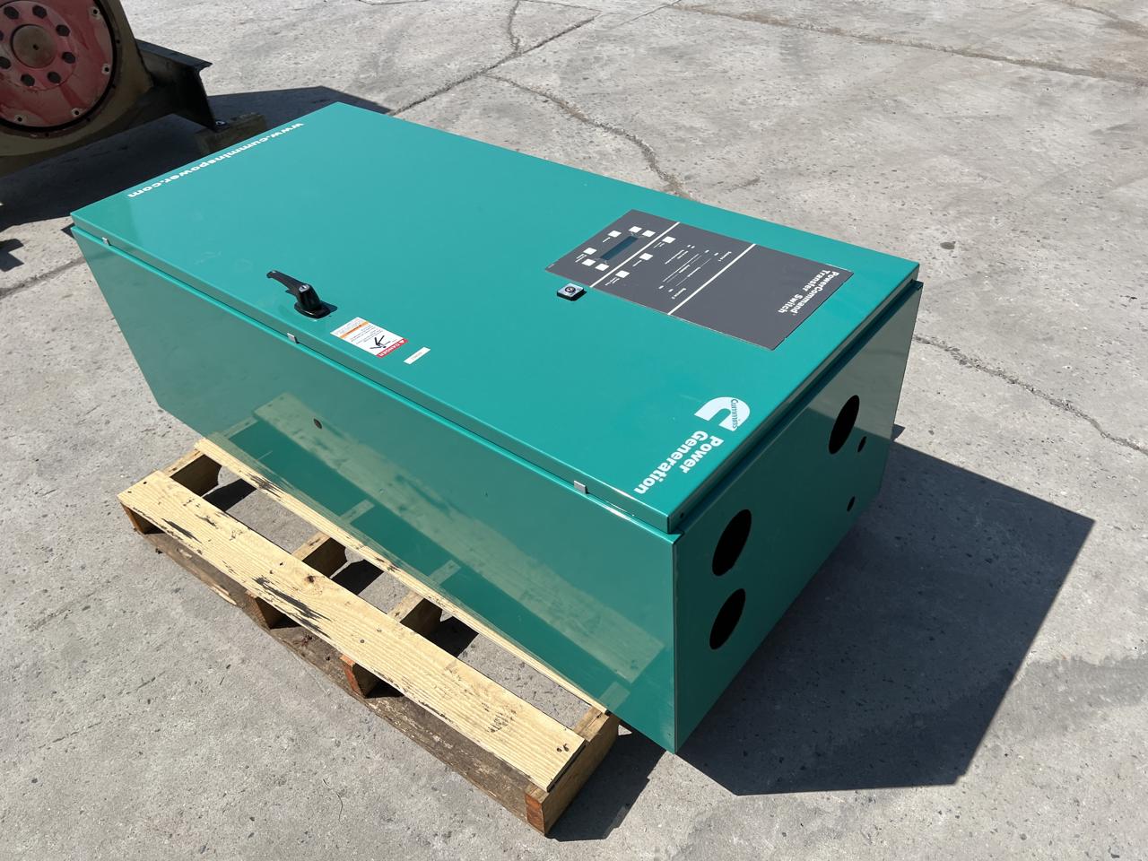 400 Amp. Cummins #OTPCC-6123463, automatic transfer switch, 480 Volts, 1/3 phase, 60 Hz., 3 poles, NEMA 1