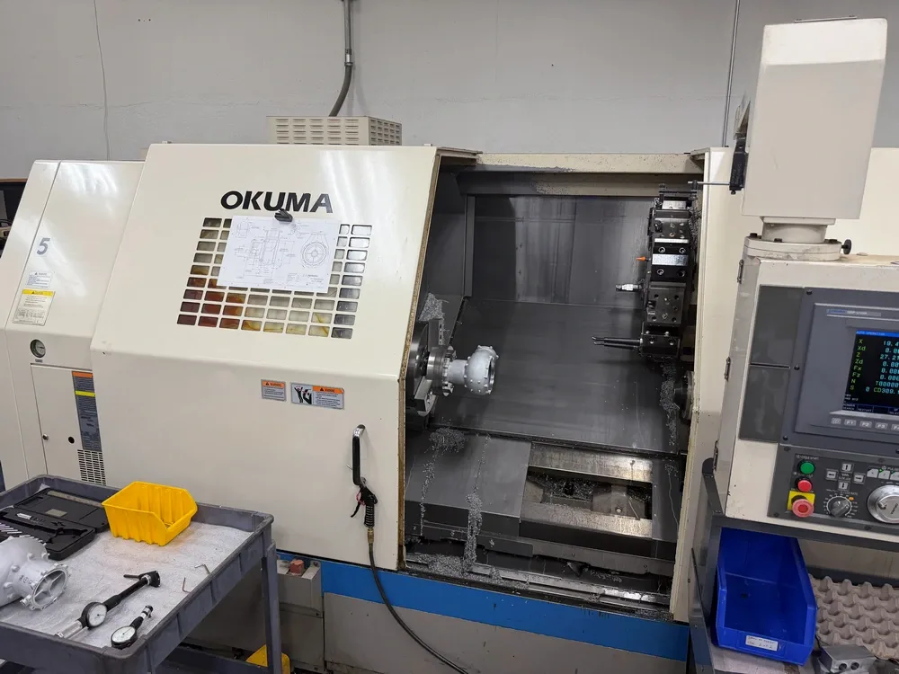 Okuma #LB35II, CNC Lathe, 13" X, 36.22" Z, 27.5" swing, 12" chuck, 3.5" bar, 33.4" centers, 17.72" turning