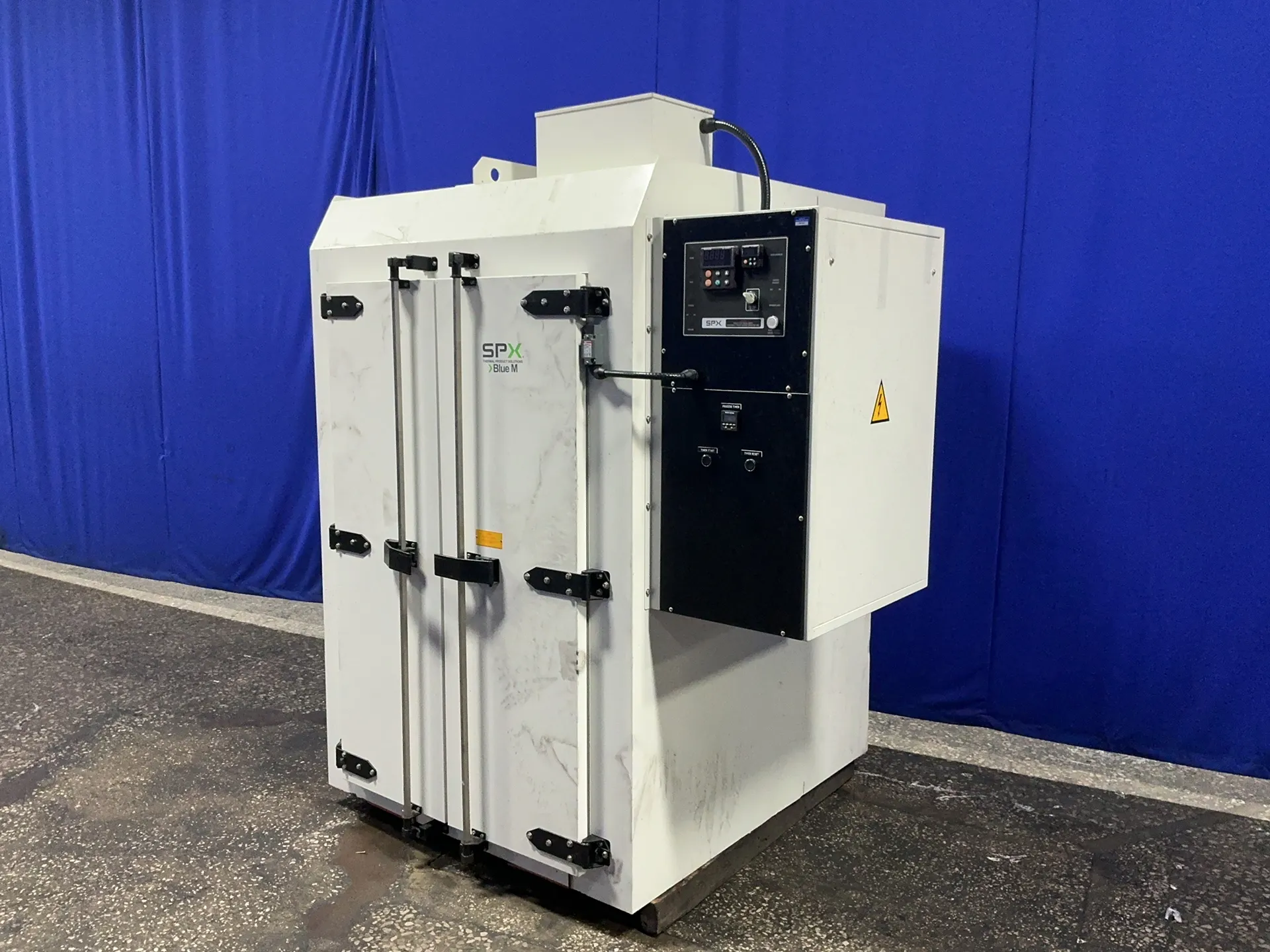 36" x 48" x 60" chamber, SPX #DCRI-606-G-PM, electric oven, 600°F, 24 KW, 50 A, 4-wheel 8-tier cart