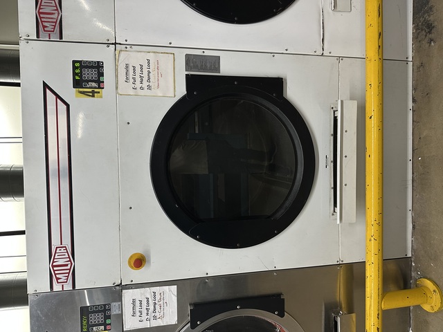 Image for 120 lb. ADC/Milnor #MLG-122, Natural Gas Dryer, 12" W.C. max. gas supply pressure, microprocessor control, 415,000 BTUH max., 208 Volt, 2012