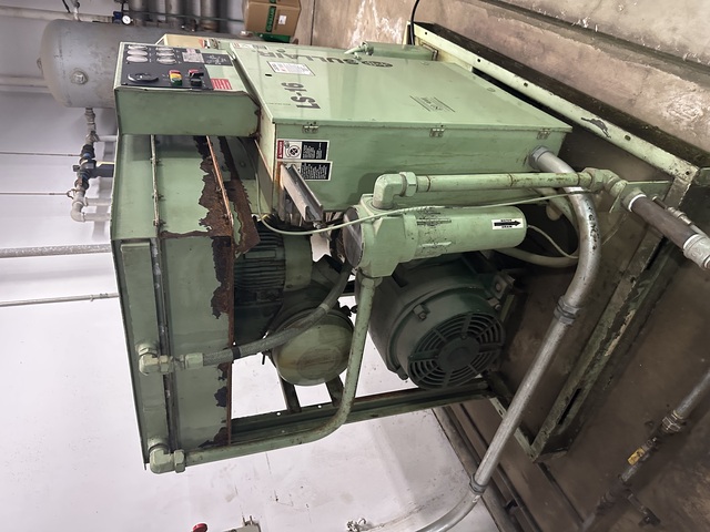 125 psig, Sullair #LS16-75H/A/SUL, Rotary Screw Air Compressor, 75 HP, air cooled, 480 Volt, 1995