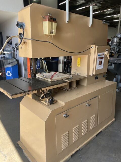 36" x 12" Kalamazoo #VS-36, Vertical Band Saw, 26" x 31" tilting table, 3/16" - 1" blade, 50-4300 FPM, 3 HP