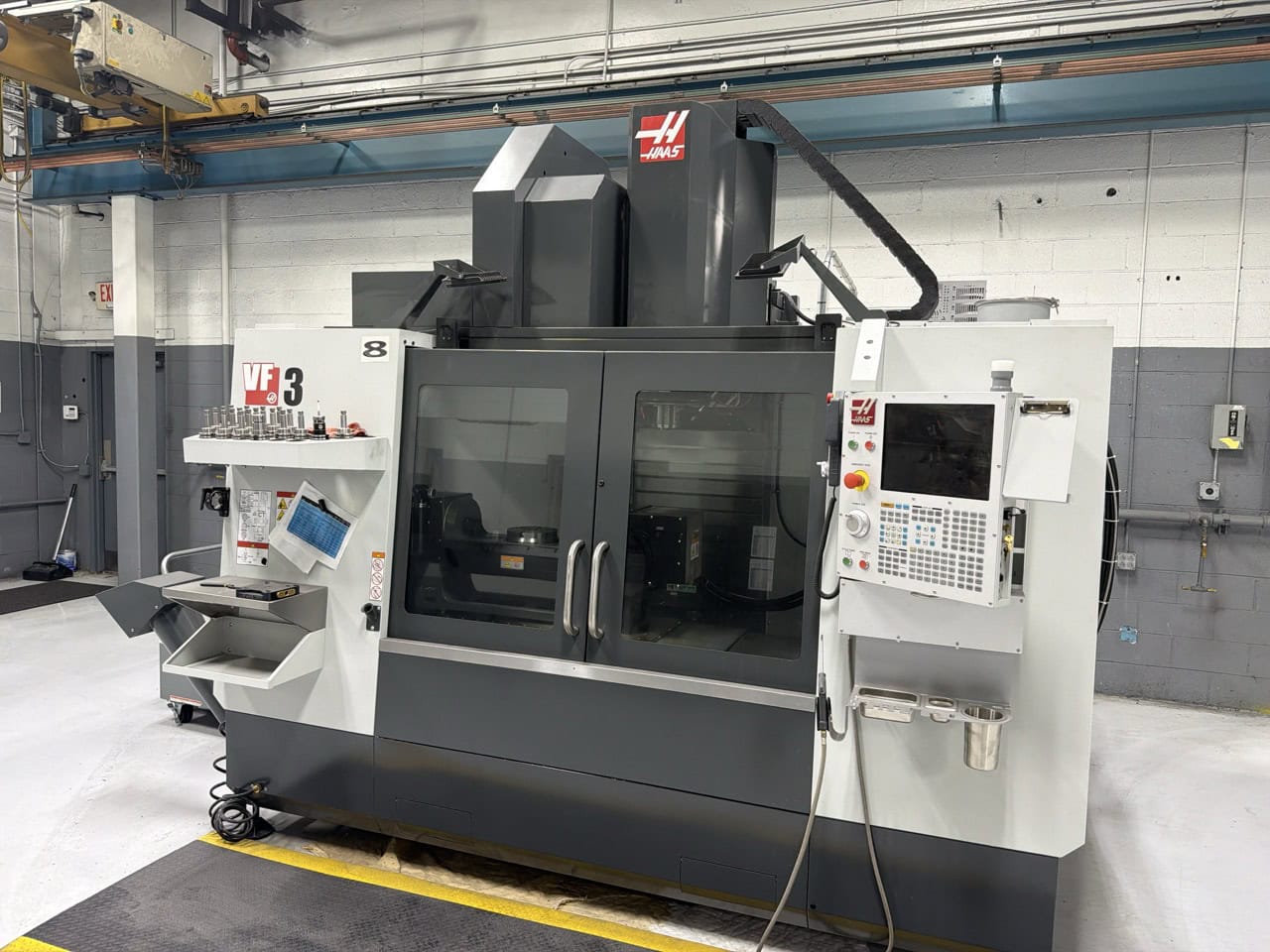 Haas #VF-3, CNC vertical machining center, 40" X, 20" Y, 25" Z, 48" x 18" table, 30 HP, 15,000 RPM, CAT 40