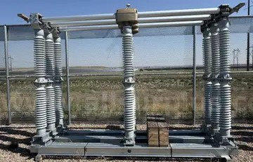 3000 Amp. Royal, DB23030, 245 kv Double end break gang operated Switch (5available)