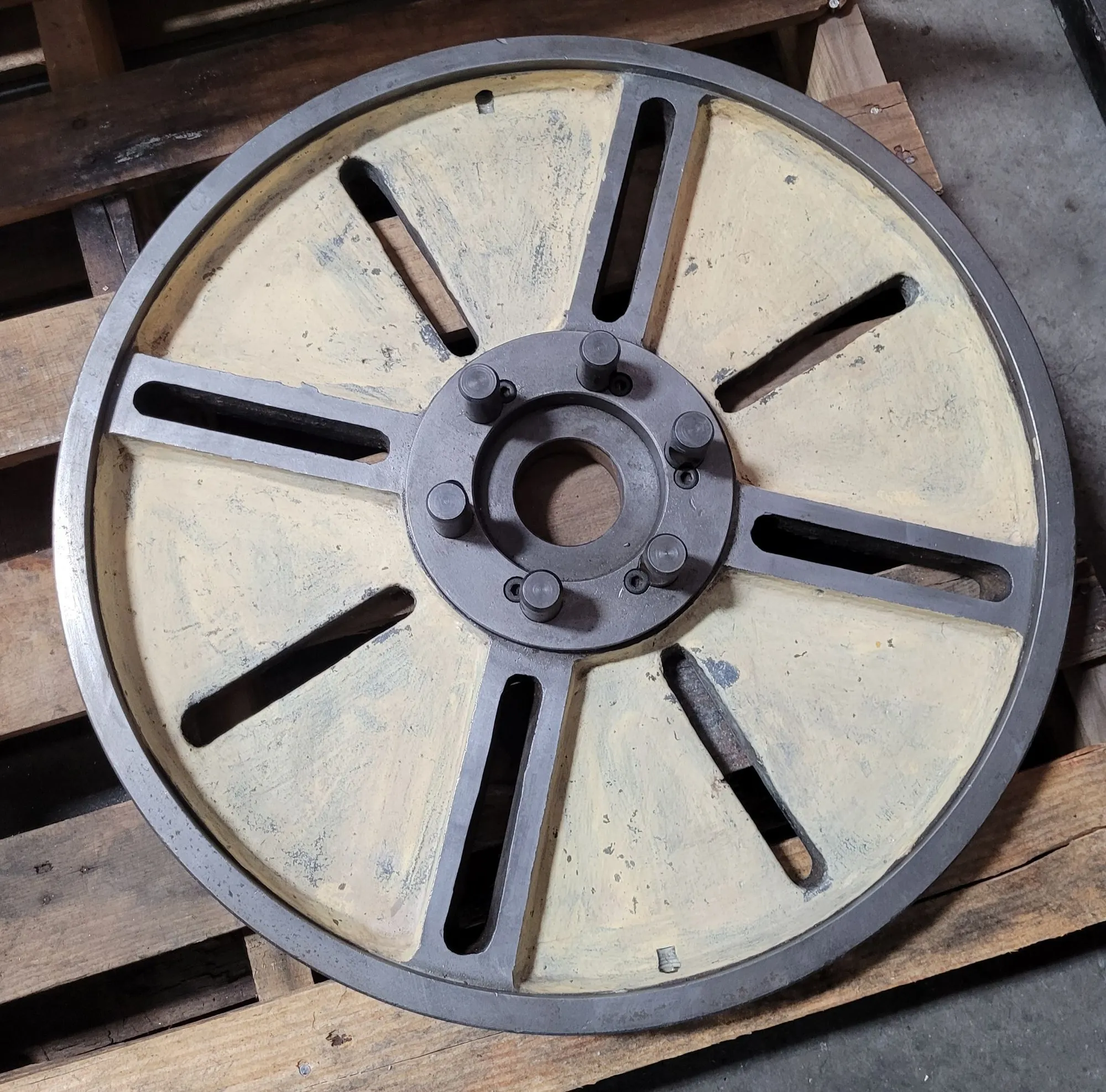 22" lathe face plate, D1-6 mount, 2-1/2" thru hole, 6 pins