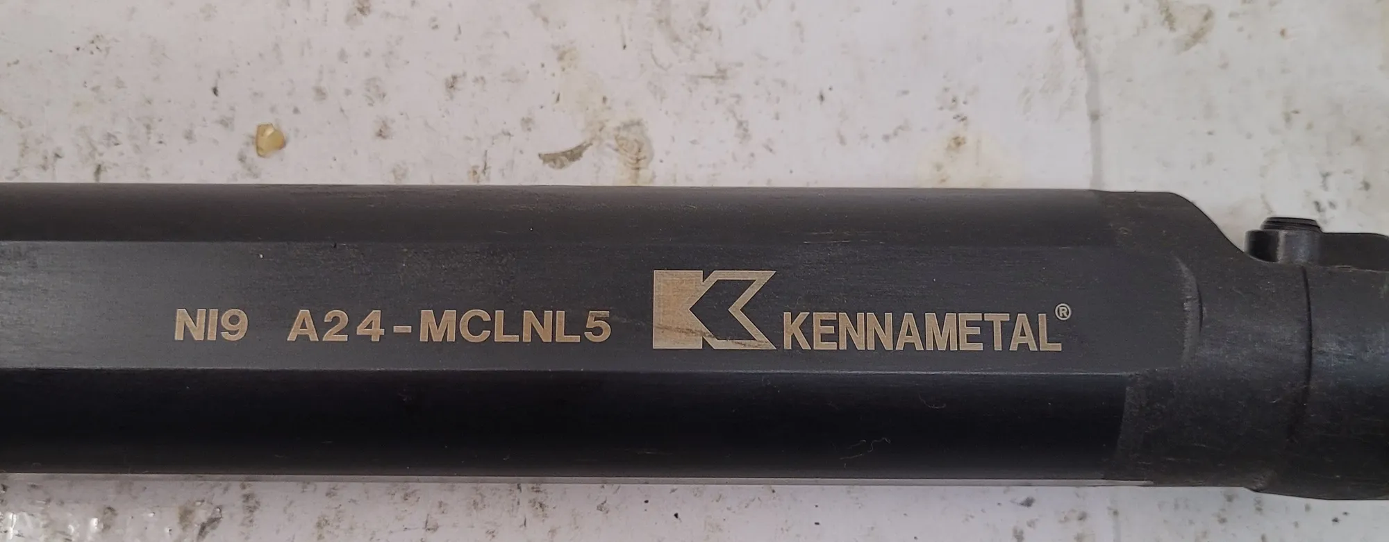 Kennametal #A24MCLNL5, indexable boring bar, 1-1/2" shank, 14" OAL, 44.70 mm min. bore