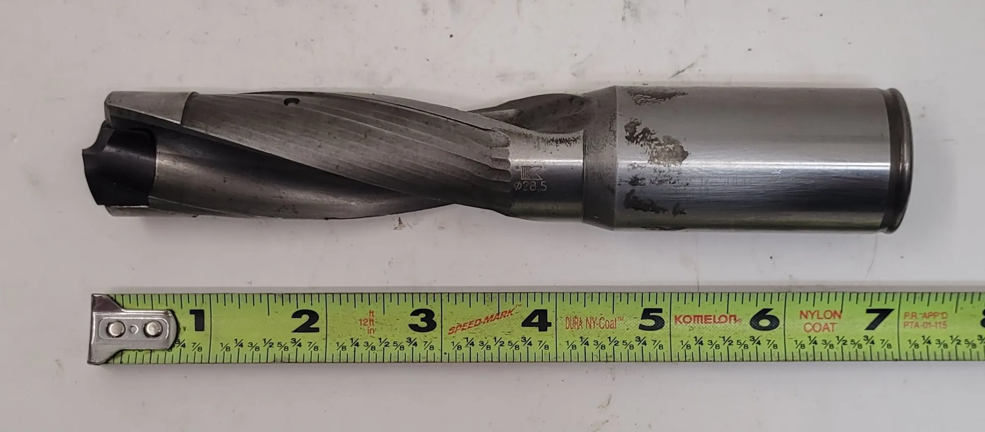 Kennametal #DK1735000, indexable insert drill, 28.5 mm diameter, 7" OAL, 2 flutes, straight shank