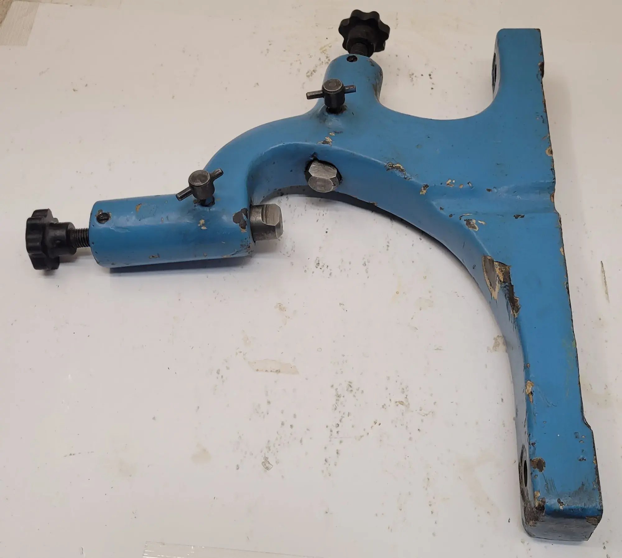 Steady rest for lathe (2 available)
