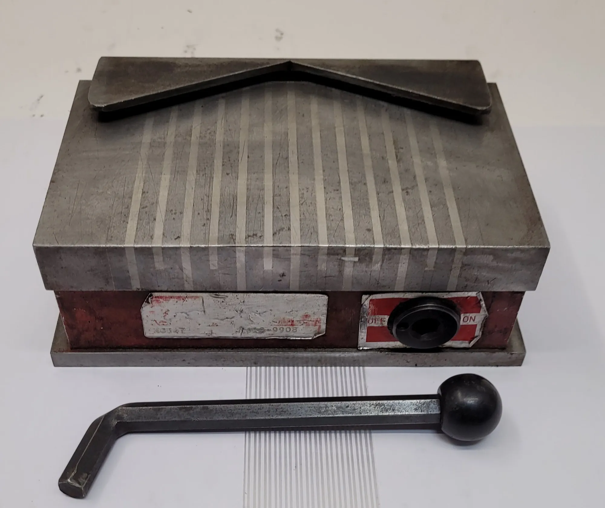 4" x 7" Suburban Tool #MCB47, permanent magnetic chuck