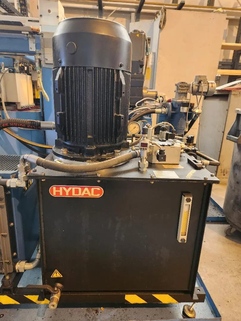 10 HP Hydac #TBM-0704, hydraulic power unit, w/ cooling system, 420 V., 3 Ph., 60 Hz., 2012