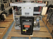 4000 Amps, General Electric, akr- 10f-100, electrically operated, drawout
