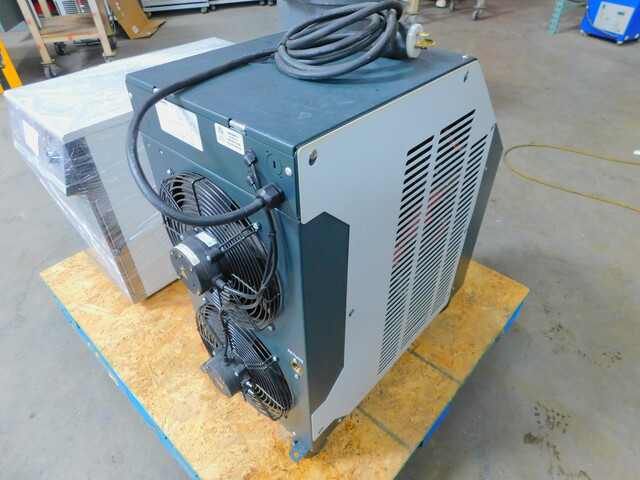 1.1 Ton, Haskris #LX2-A2, refrigerated recirculating water chiller, 13,300 BTU/hr., 3.7 GPM, 1 HP, 208/230