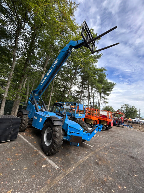 10000 lb. Genie #GTH-1056 Telehandler, 56' Reach - 4WD Forklift, 2013