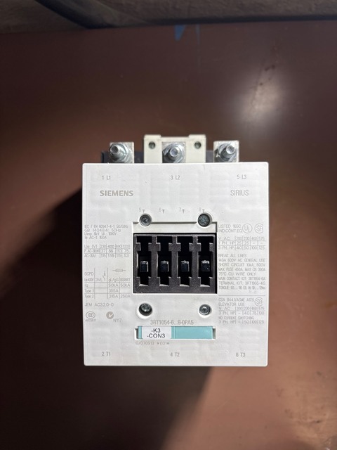 160 Amps, Siemens #3RT1054-6NP38-0PA5, Magnetic Contactor, 140 Amp at 600 Volts, 50/60 Hz.
