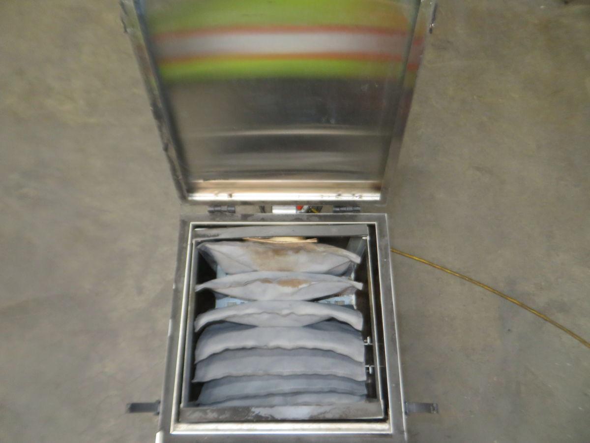 Fumex #FA2SSD, High Efficiency Dust Collector and Fume Extractor, 120 V., 1 Ph., AS IS