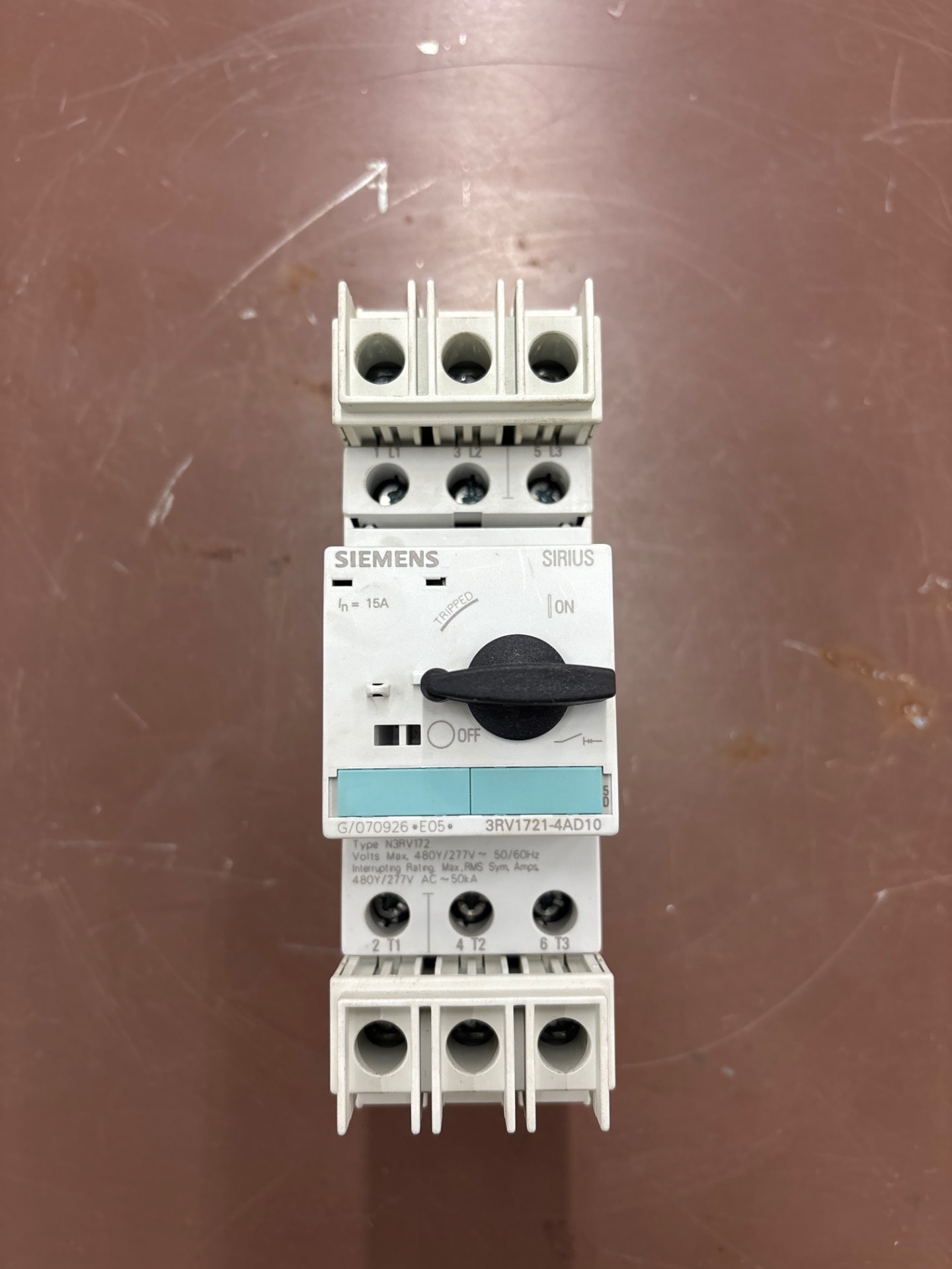 Siemens #4RV1721-4AD10, Molded Case Circuit Breaker, 400/690 Volts, 50/60 Hz.
