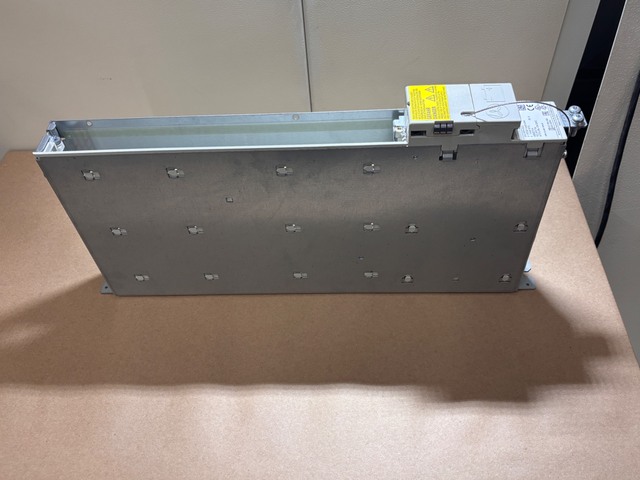 Siemens #6FC5247-0AA00-0AA3, Sinumerik Electronic Control Box Enclosure, 57 Volts AC, 20 kHz.