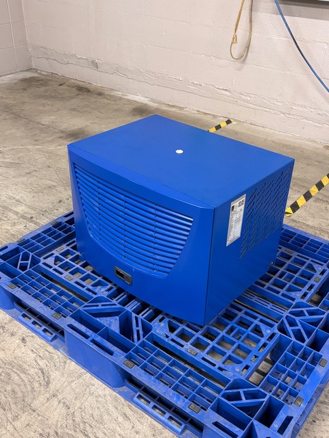 Rittal Top-Therm Plus #SK3385149, Enclosure Cooling Unit, 1190/1390 width, 400/460 V., IP54/IP34, 2007 (2