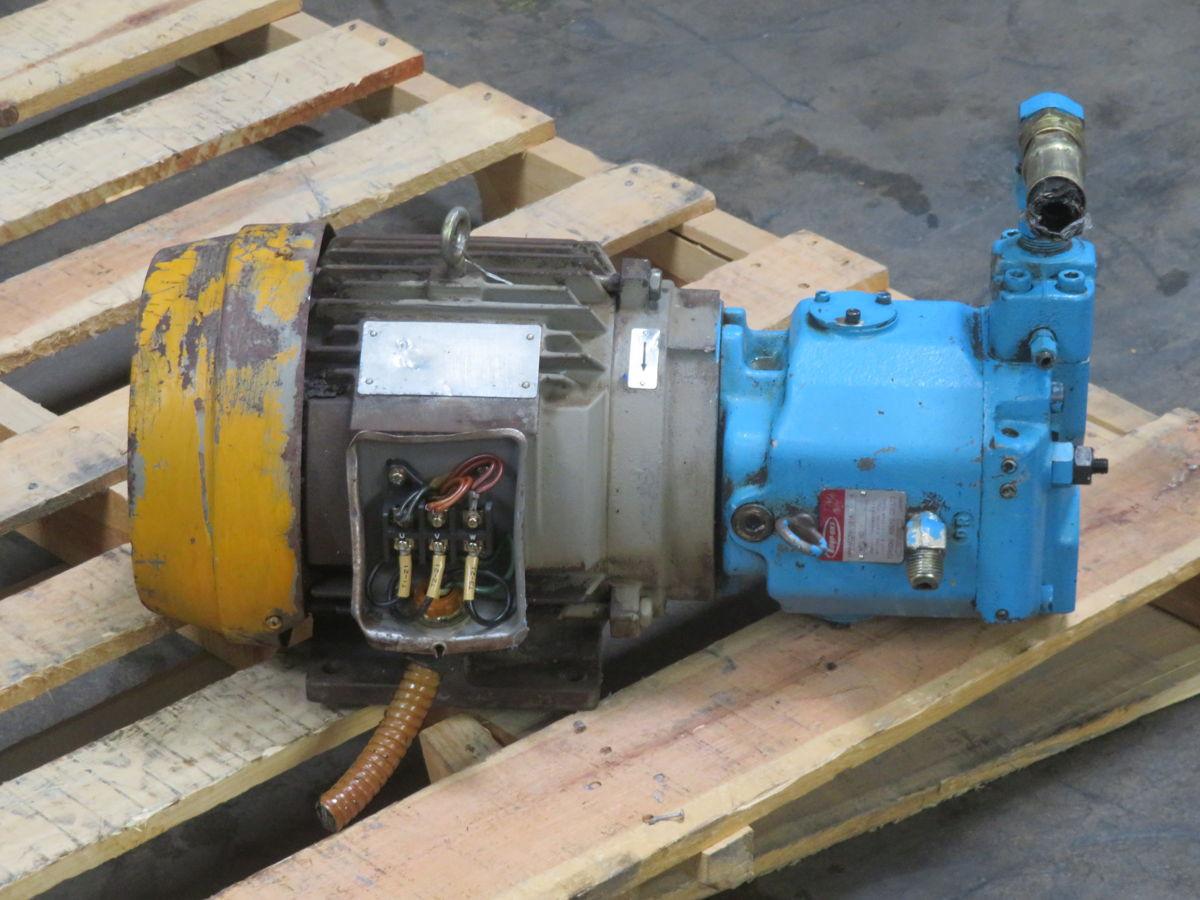 Toyo-Oki #HPP-VD2V-F31A-3-A, Variable Displacement Axial Piston Pump, 31.5 CC/Rev., 1-7 MPa, 2500 Max RPM