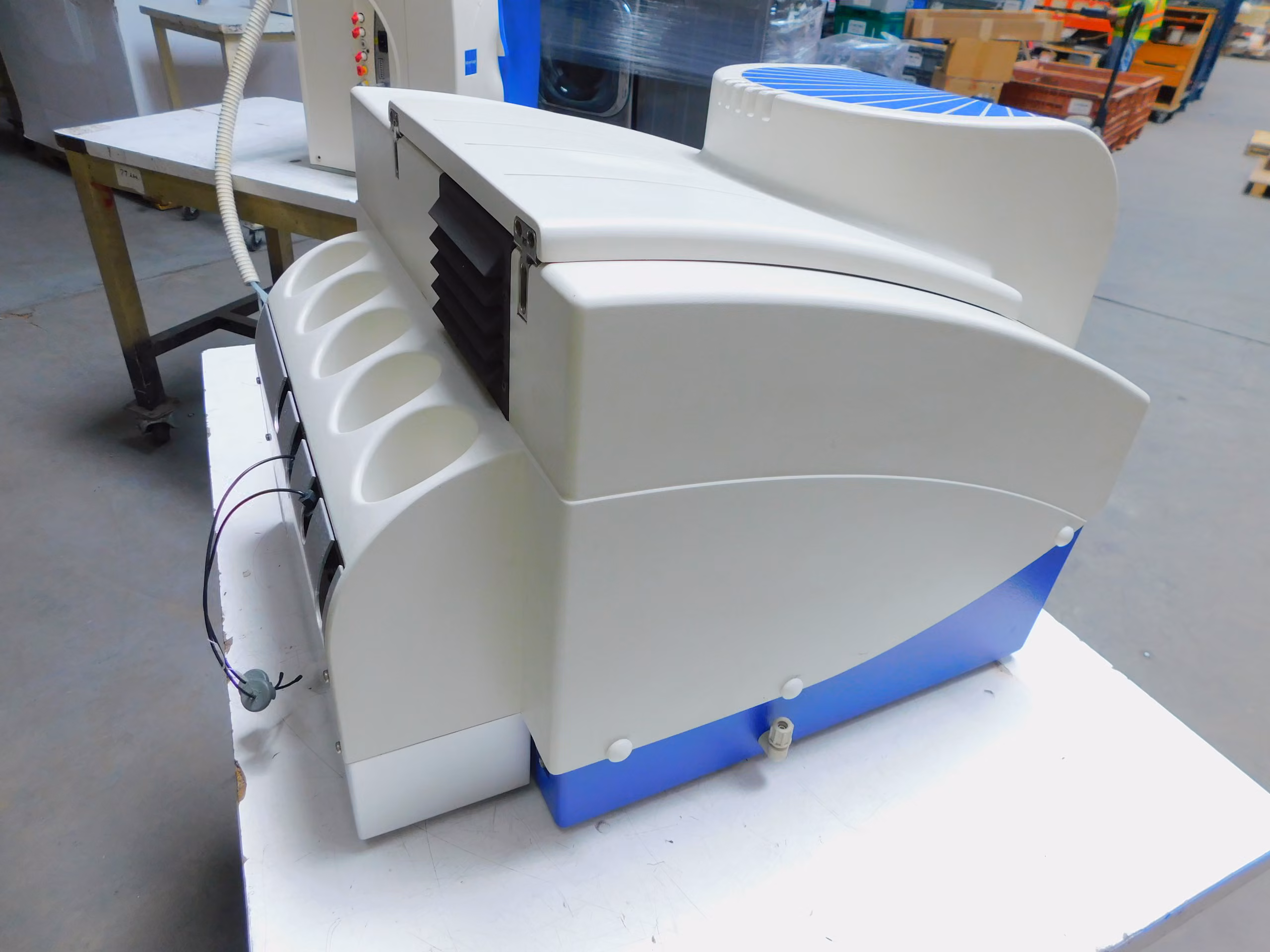 Berthold #LB940, Multi-Technology Microplate Reader, 4 Injectors, 120/240 V., 1 Ph.
