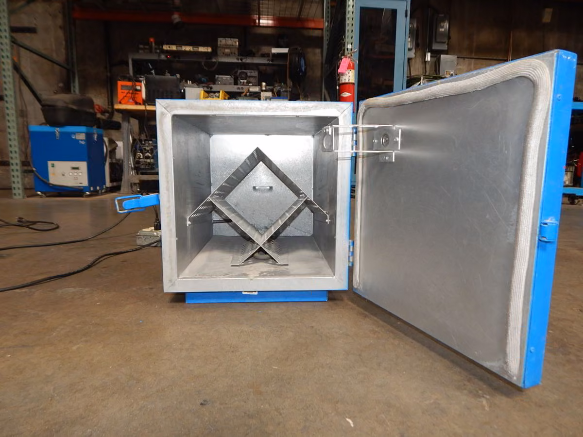 Henkel Enterprises #K-200, Dry Rod Oven, 200 lb. Capacity, 500 width, 120 V., 1 Ph., AS IS
