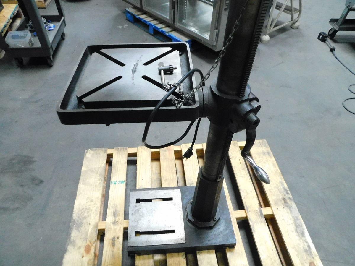 17" Dayton #3Z918E, Drill Press, 3/4 HP, 120/240 V., 1 Ph.
