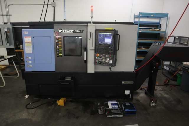 DN Solutions #Lynx-2100LYA, CNC turning center, 6" chuck, 2" bar, 11.81" diameter, 20.07" length, 12 turret