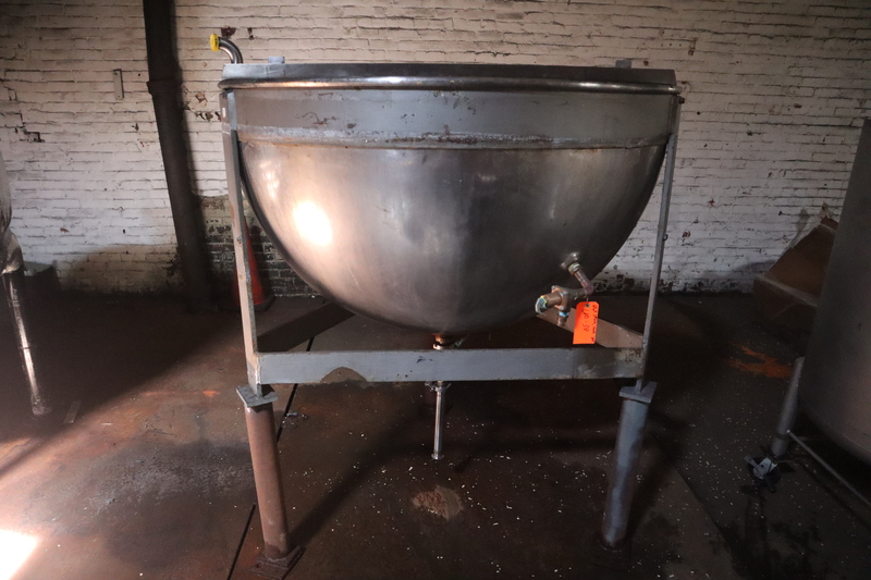 200 gallon Lee Metal Products, Stainless Steel Jacketed Process Tank, 64" overall height x 36" diameter, 40
