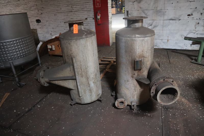 10" Carbon Steel Vertical Cyclone Separator, 12" flanged large side connection diameter