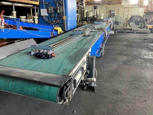 32' long x 4' wide, belt conveyor, power elevation, from running service