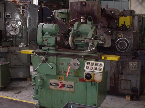 12" x 16" Parker Majestic, universal ID/OD cylindrical grinder, 10" x 1" x 3" wheel, 20-225 RPM headstock, #6