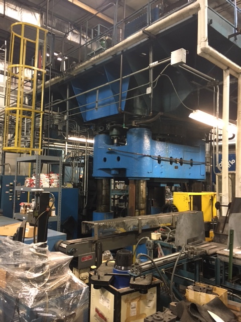 2500 Ton, Farquhar #3501402, 4-post down-acting hydraulic press, 24" stroke, 79" daylight, 70" x 66" bed, 14"