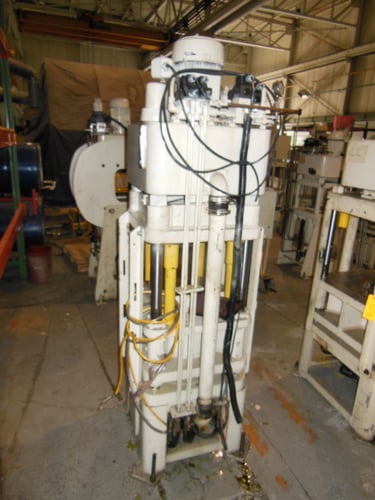 40 Ton, Fisher Dynamics, 4-post up-acting hydraulic press, 12" stroke, 17" daylight, 22" x 22" bed, 15" x 15"