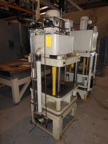 40 Ton, Fisher Dynamics, 4-post up-acting hydraulic press, 7" stroke, 19" daylight, 28" x 28" bed, 21" x 21"