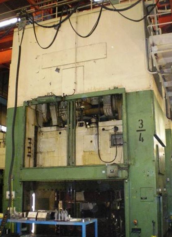 500 Ton, Richter #S500, straight side press, 118-1/8" x 51-3/16" bed & ram, 4-20 SPM, 55-1/8" x 63" window