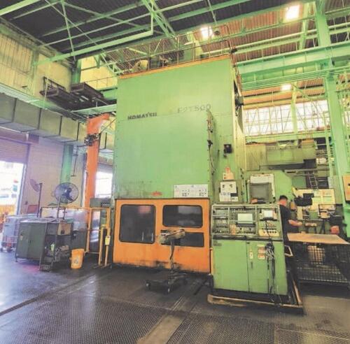 500 Ton, Komatsu #E2T500-38M, 4-stage transfer press, 19.68" stroke, 33.46" die height, 5.91" adj., 80.71" x