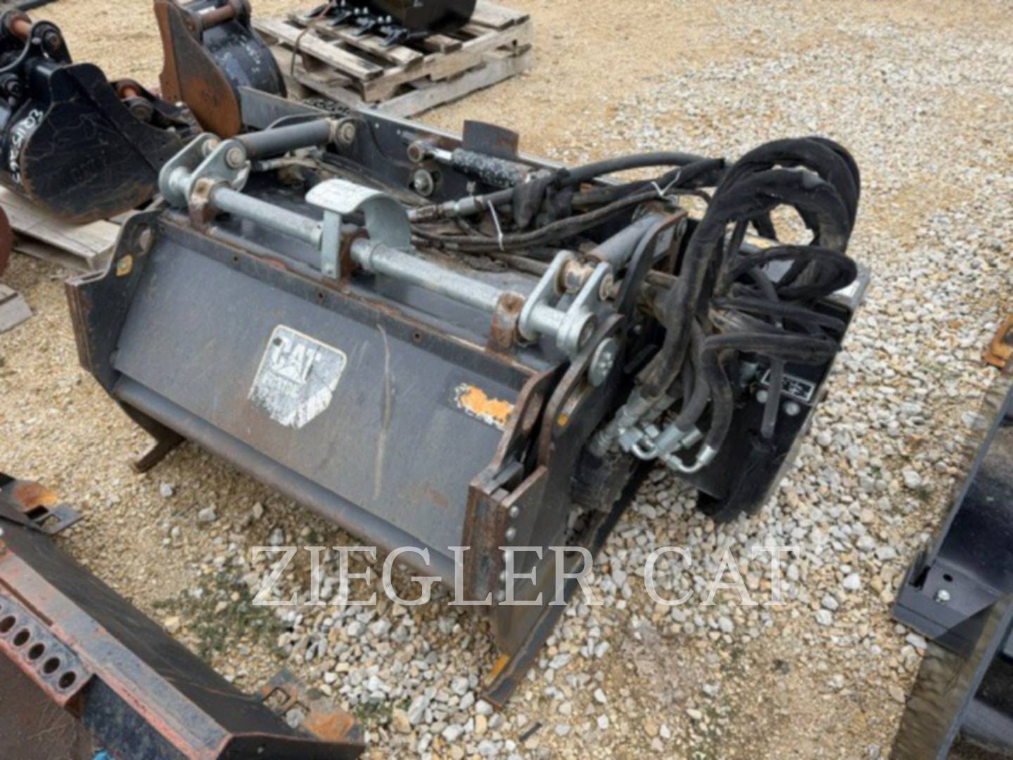 Caterpillar PC310B, Cold Planer, 1000 hours, S/N: LZP00538, 2015