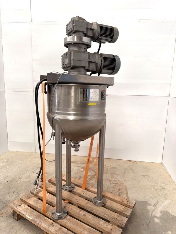20 gallon Lee Industries #20D9MS, Stainless Steel jacketed double motion mix kettle w/ scraper blades, 40 psi