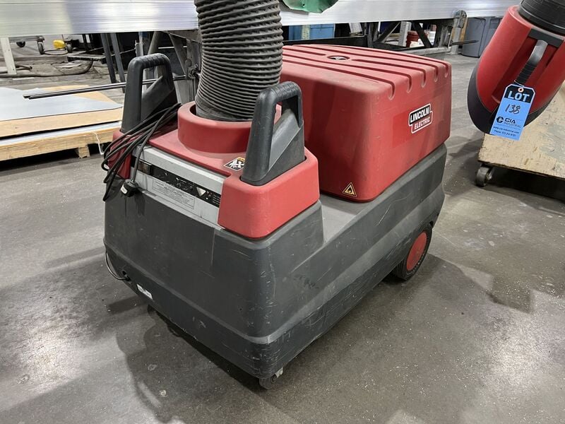 Lincoln #Mobilflex-200M, portable electric welding fume collector with arm, 735 cfm
