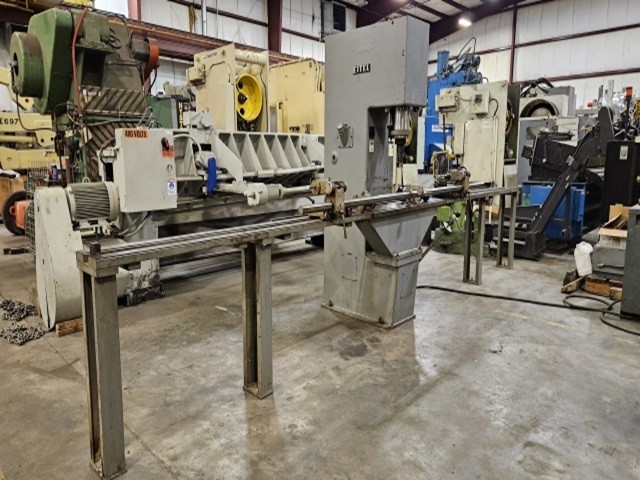 44 Ton, Eitel #RP40, hydraulic straightening press, 6" stroke, 34" DL, 10" throat, 7.5 HP, 1986