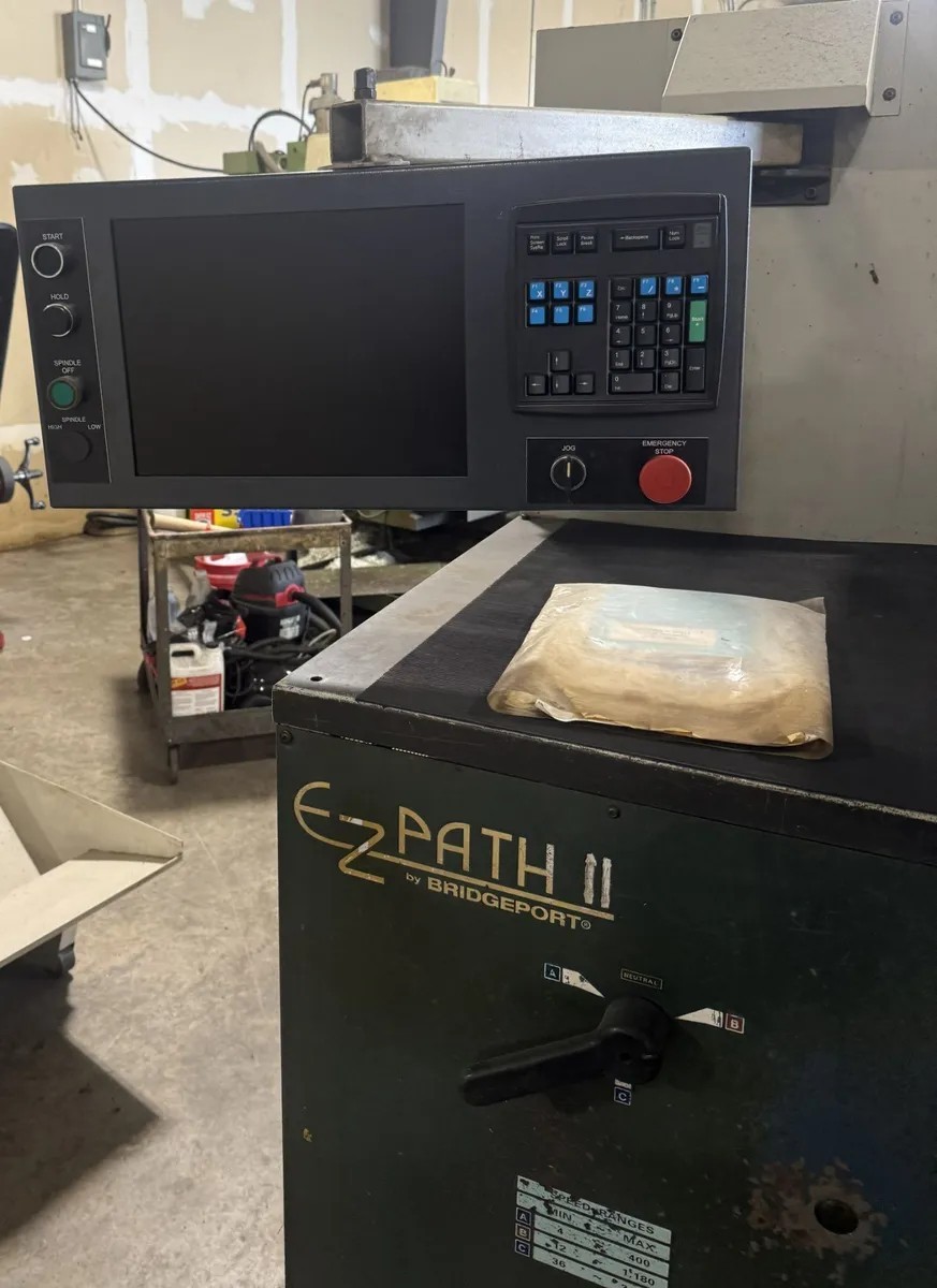Bridgeport, Romi #EZ-Path-II, CNC lathe, 20" swing, 10" chuck, 20" dia., 40" lgth, 2-Axis, 10 HP, 3500 RPM