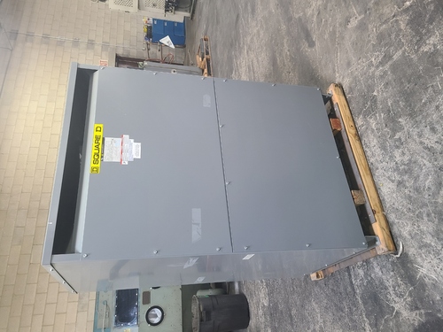 500 KVA 480 Primary, 480Y/277 Secondary, Square D #EE500T76H, Transformer, 3PH, 60 Hz.